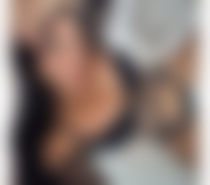 Escorts Luton Town Centre Luton - Photos for VICKY 💕🥂NEW GIRL LUTON 💕🥂