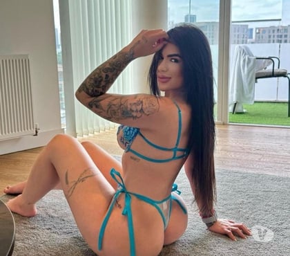 Escorts Luton Town Centre Luton - Photos for JENNIFER💕 THE BEST MASSAGE BODY BODY💕💫