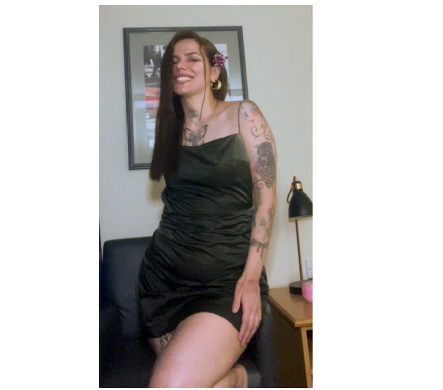 Escorts South East London Lewisham - South East London - Photos for LAURA ALICE PARTY GIRL 🥳🎉 THE QUEEN OF BJ