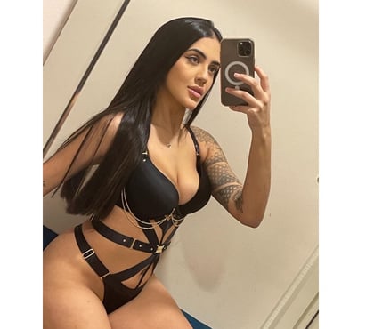 Photos for MEL 🍯 I AM REAL 🇧🇷🎉🔥🍑