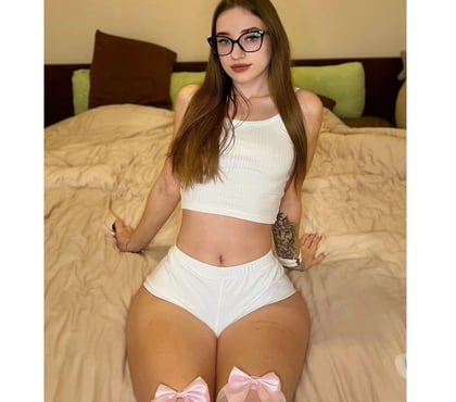 Escorts Bournemouth Bournemouth, Christchurch and Poole - Photos for 🥵 ELENA 🔥HOT 💯GENUINE 🥳party girl