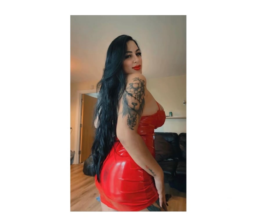 Escorts Hertfordshire Stevenage - Photos for 🇧🇷Bella boobs party girl Brazilian 🍾🍑