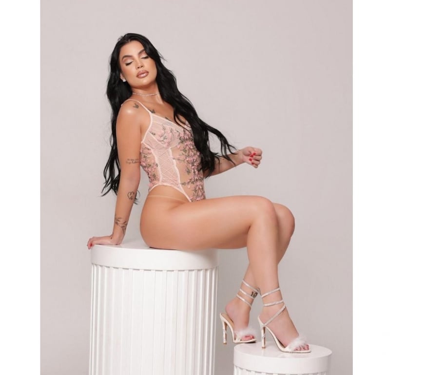 Escorts Cambridgeshire Cambridge - Photos for LAURA BIG ASS 🍑