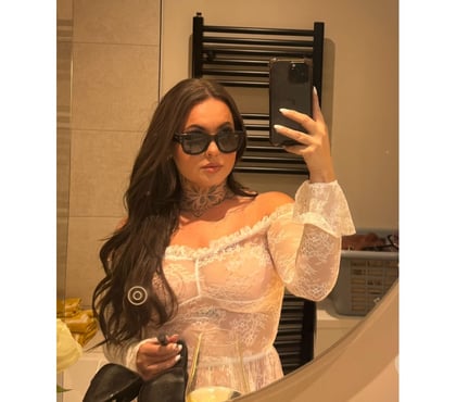  Escorts Birmingham City Centre Birmingham - Photos for 🍒BRUNA✨PÉTIT🔥🍾PARTY GIRL🍸🇧🇷