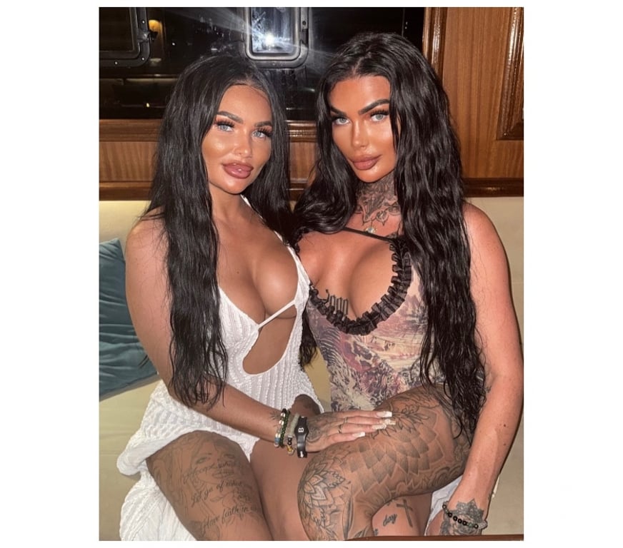 Escorts West Yorkshire Leeds - Photos for Duo full gfe 😏😈 Khloe+jade 👅