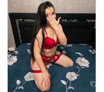 New brunette xx available now xx