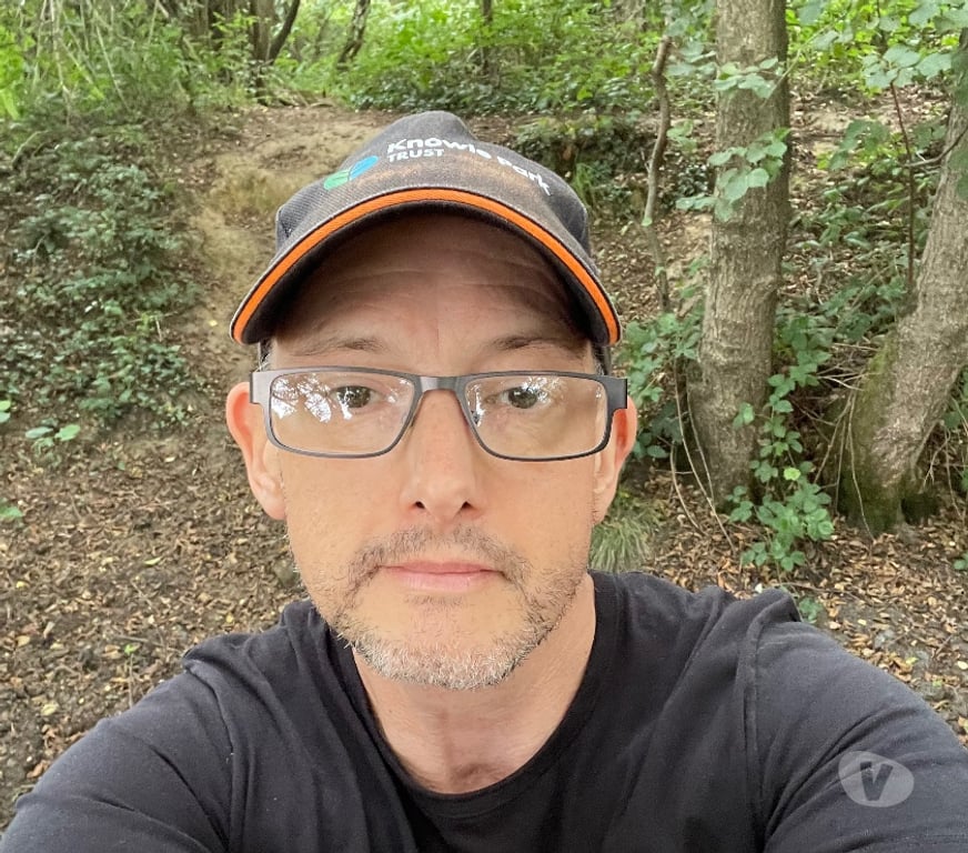 Local Swingers Surrey Waverley - Photos for Let me watch you guys and learn bi ways