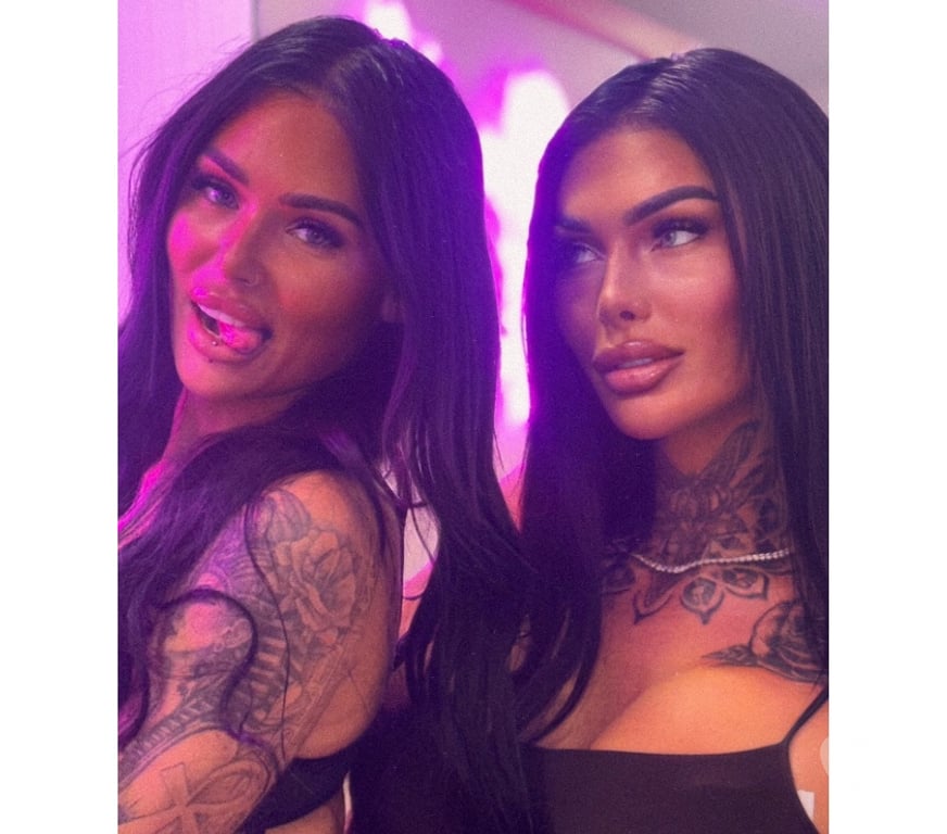 Escorts West Yorkshire Leeds - Photos for Khloe is back baby 😈🥰👅