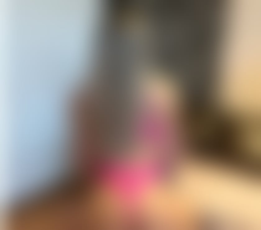 Escorts Norfolk Norwich - Photos for Hi guys I'm clara new in town party girl