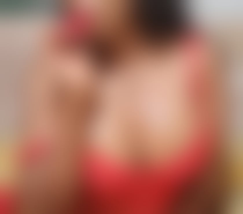 Allure K Busty,Elegant Mature Sexy Lady