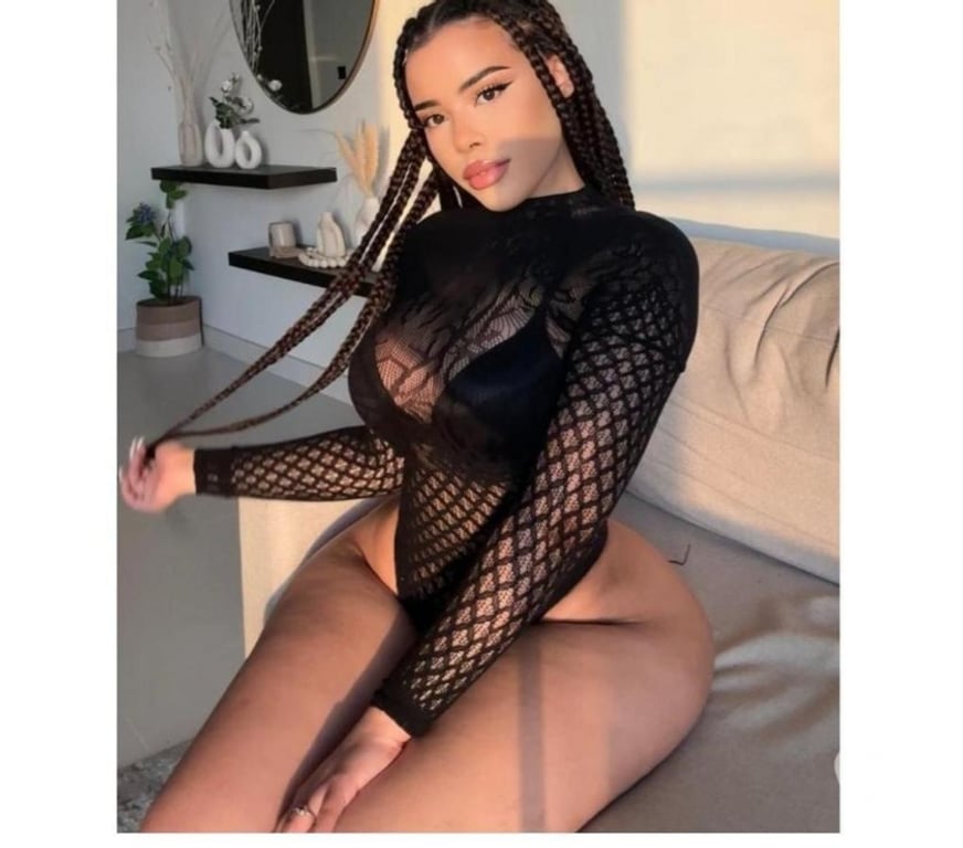 Escorts South East London Lewisham - Photos for HIGH CLASS SERVICE BEST PARTY