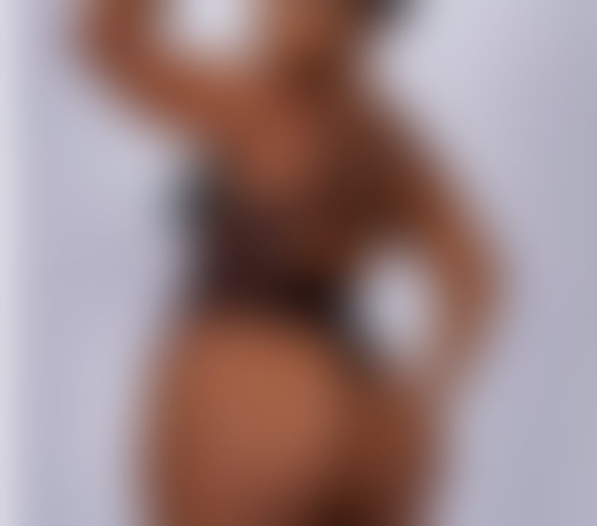 Escorts and Massages Newham East London - Photos for Amazing full body massage *CHRISTMAS DISCOUNT *