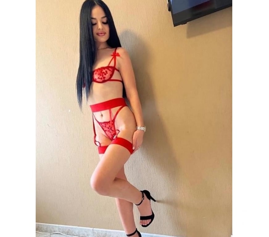 Escorts Hull Hull City Centre - Hull - Photos for anisia new City massage body to boody