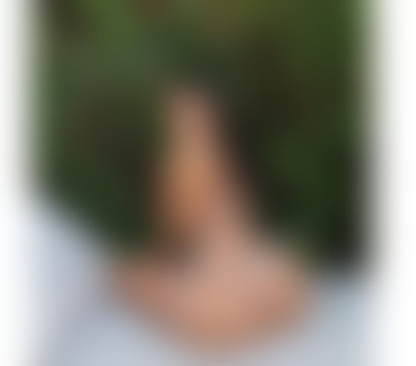 Escorts Kent Medway - Kent - Photos for Laura back in town