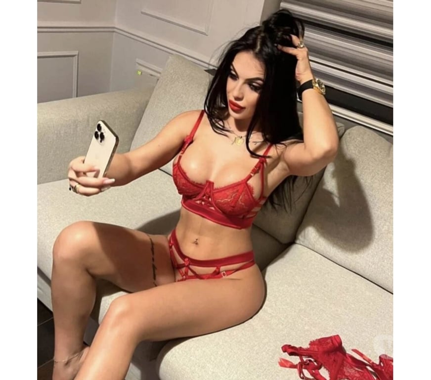 Escorts Norfolk Norwich - Photos for ✨️Hi✨️I'm New here❤️Incall&Outcall🧡Party🍷