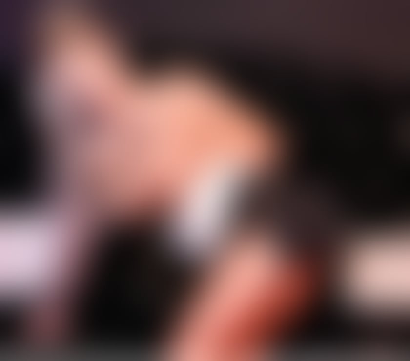 Escorts Surrey Guildford - Photos for Hot girl only outcall x