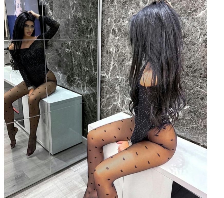 Escorts Merseyside Liverpool - Photos for ELEGANT BRUNETTE • Michelle• REAL PHOTOS ✨