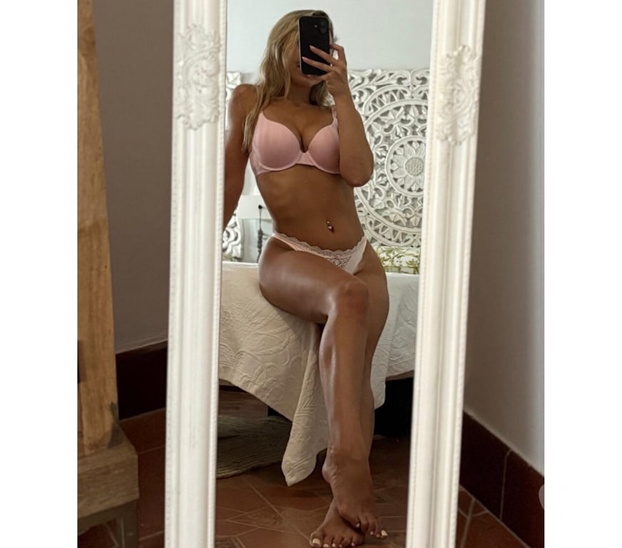 Escorts Lincolnshire North East Lincolnshire - Photos for Hey babe 💕 I am new in town 😍