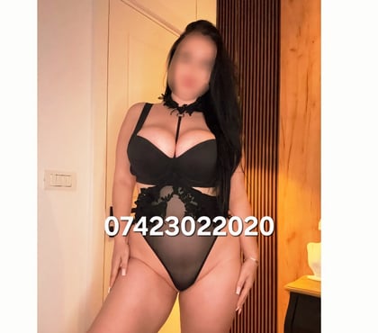 Escorts Aberdeen City Centre Aberdeen - Photos for Brunette party toys last days✅️