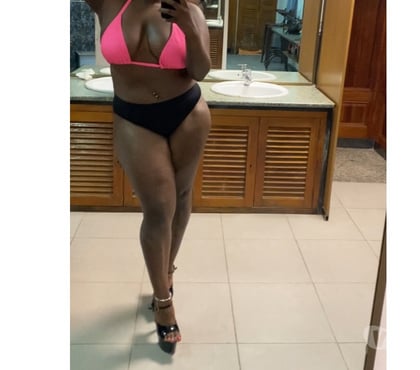 British Escorts Edinburgh Old Town Edinburgh - Photos for CURVY AND BUSTY BLACK BRITISH QUEEN 🇬🇧👸🏿