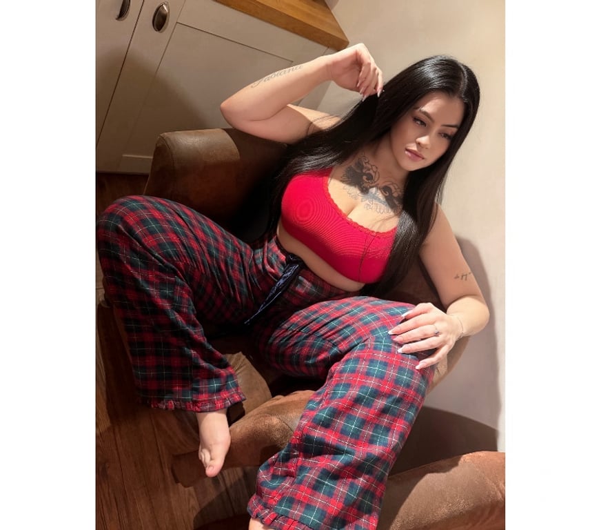 Escorts Staffordshire Stoke-on-Trent - Photos for Luanna, a Brazilian woman with a big butt 🇧🇷❤️