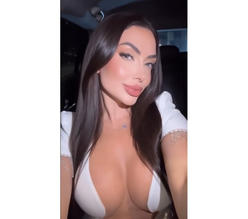 Escorts Hampshire Southampton - Photos for EVA - Your next door sexy girl