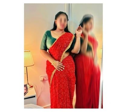 Escorts Barking Station East London - Photos for ELAKKIYA south indian tamil girl new in barking 🇮🇳
