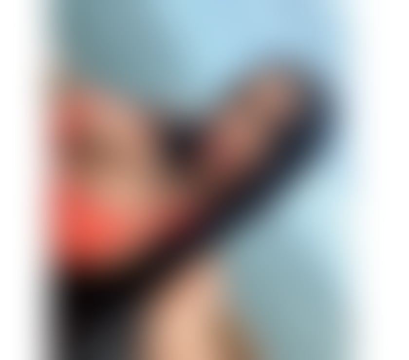 Escorts West Yorkshire Leeds - Photos for Julia🦋🧁 Best owo💦24hr Party girl 🎉