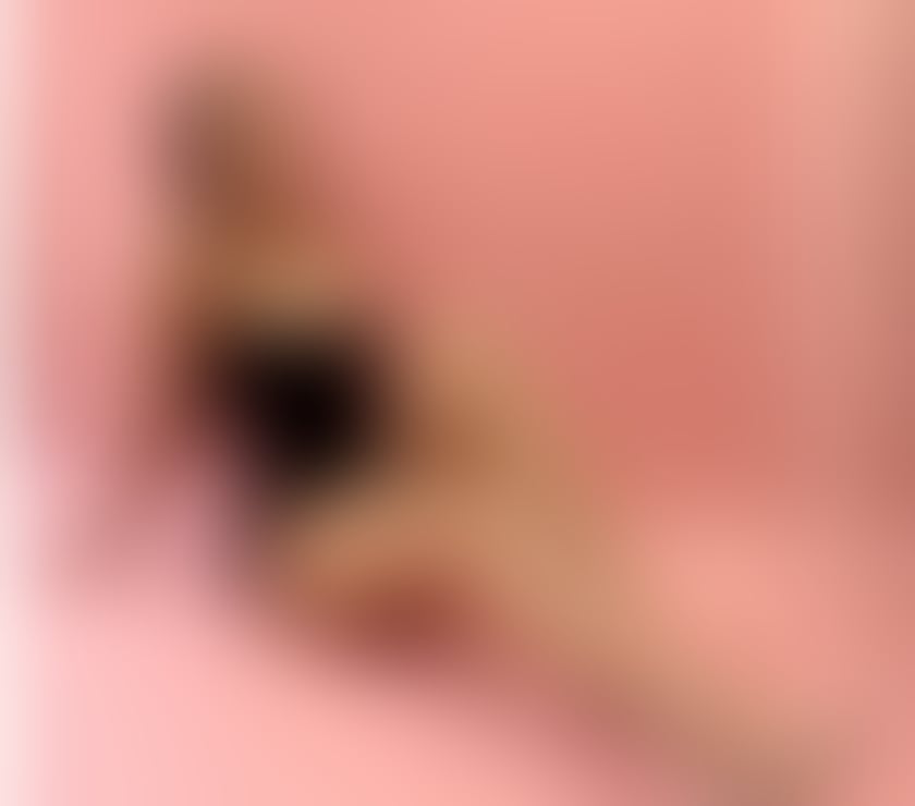 💋British Petite Escort Outcalls Late Nights Discreet 💋