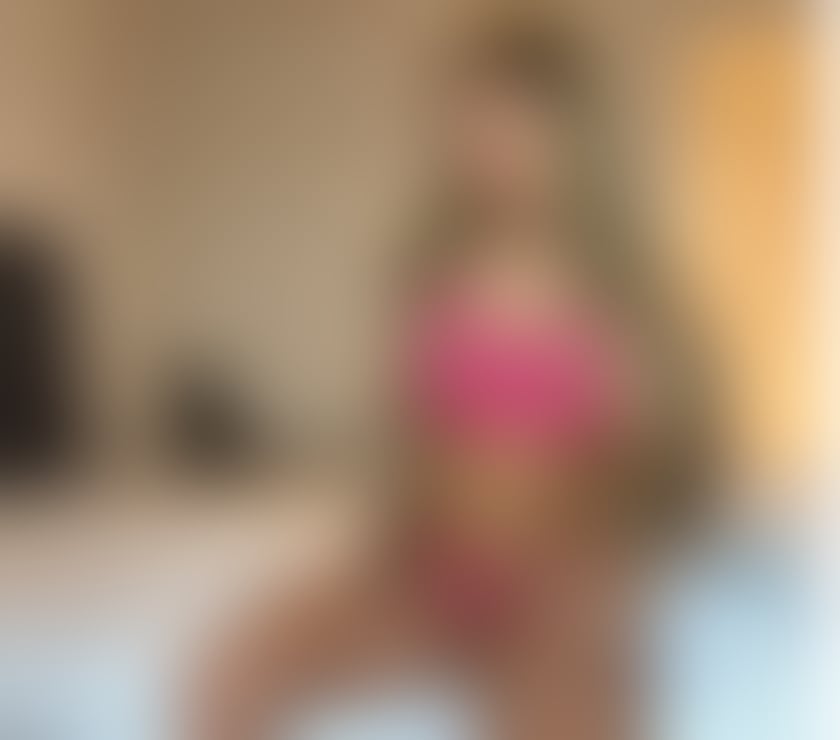 Escorts North London Manor House - North London - Photos for 🔥Curvy Brazilian Blonde 🇧🇷 PARTY GIRL 🥂