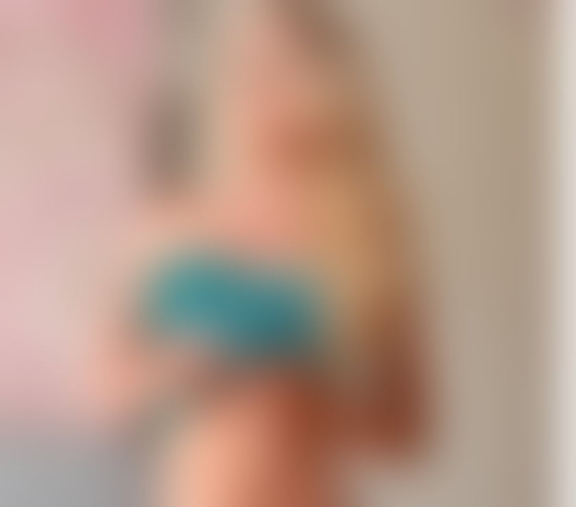 GFE Escorts Aylesbury Buckinghamshire - Photos for Gorgeous Sam for gentleman pleasure and satisfaction!