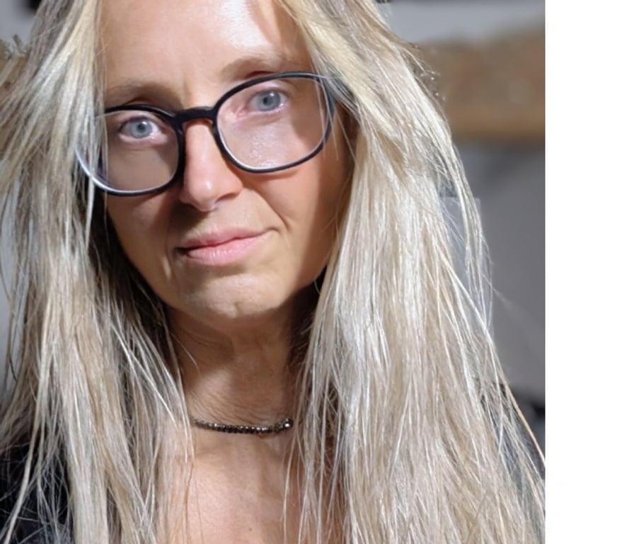 Adult Entertainment Greater Manchester Manchester - Photos for Zara 😘 English gym Milf 40+ DD cup 👀 online now