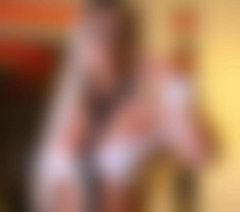 Escorts North London Wood Green - North London - Photos for ✨ Elegant Brazilian Blonde 🇧🇷 KARLA 💛