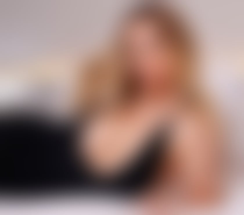  Escorts Wood Green North London - Photos for ✨ Elegant Brazilian Blonde 🇧🇷 KARLA 💛