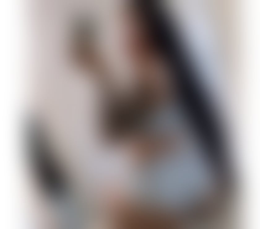 DANIELLA HOT 🔥😏 PARTY 🥳