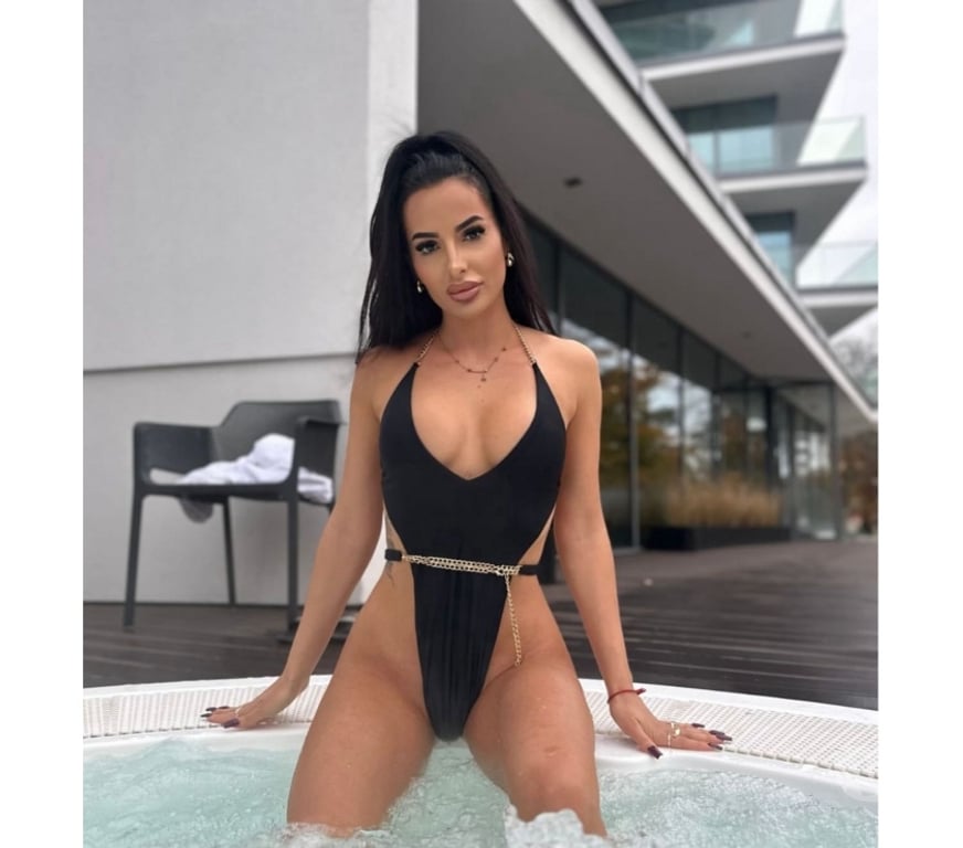 Escorts Greater Manchester Manchester - Photos for BEST OWO ❤ONLY OUTCALL🥰PARTY GIRL