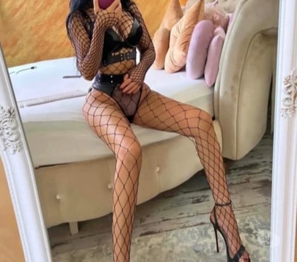 Escorts Bickenhill Solihull - Photos for Hi I'm Jasmin New party girl in town only outcall 🍾