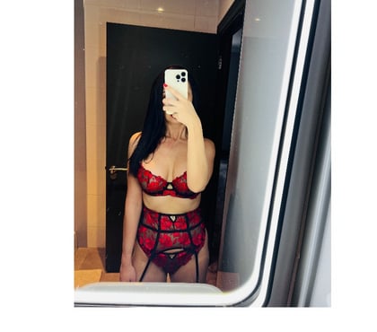 Escorts and Massages Coxside Plymouth - Photos for NEW POLISH BEAUTY IN TOWN! 5ft6,SIZE 8,34DD , LUSCIOUS LIPS