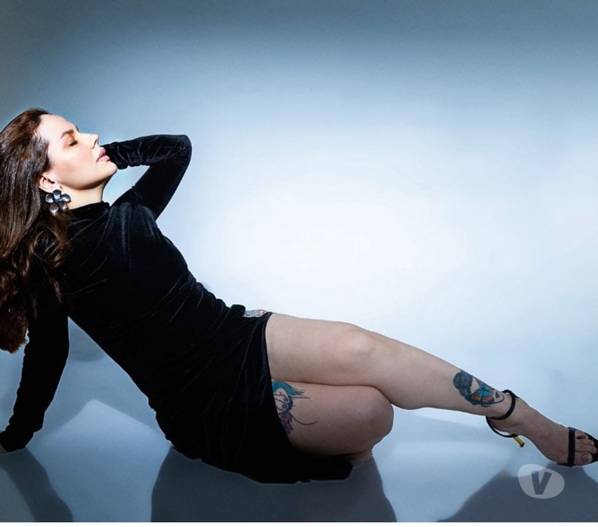 Escorts South West London Kingston upon Thames - Photos for LAURA ALICE PARTY GIRL 🥳🎉 THE QUEEN OF BJ