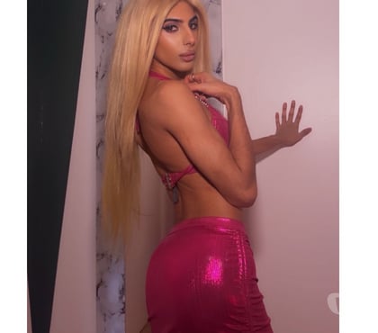 Transsexual Escorts Birmingham City Centre Birmingham - Photos for Indian dom shy latte