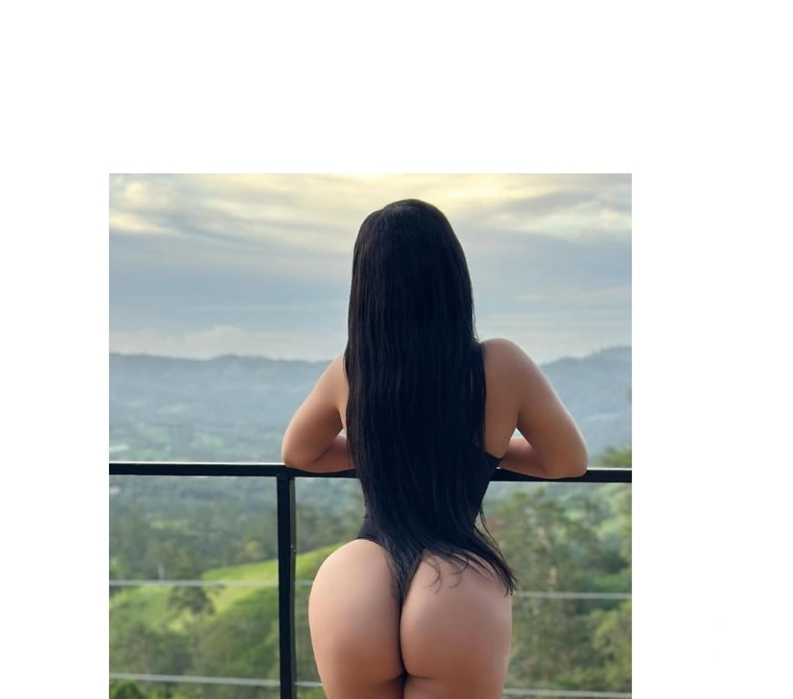 Escorts Armagh, Banbridge and Craigavon Portadown - Armagh, Banbridge and Craigavon - Photos for Hi love, I'm Carla. Come meet me, you won't regret it.♥️