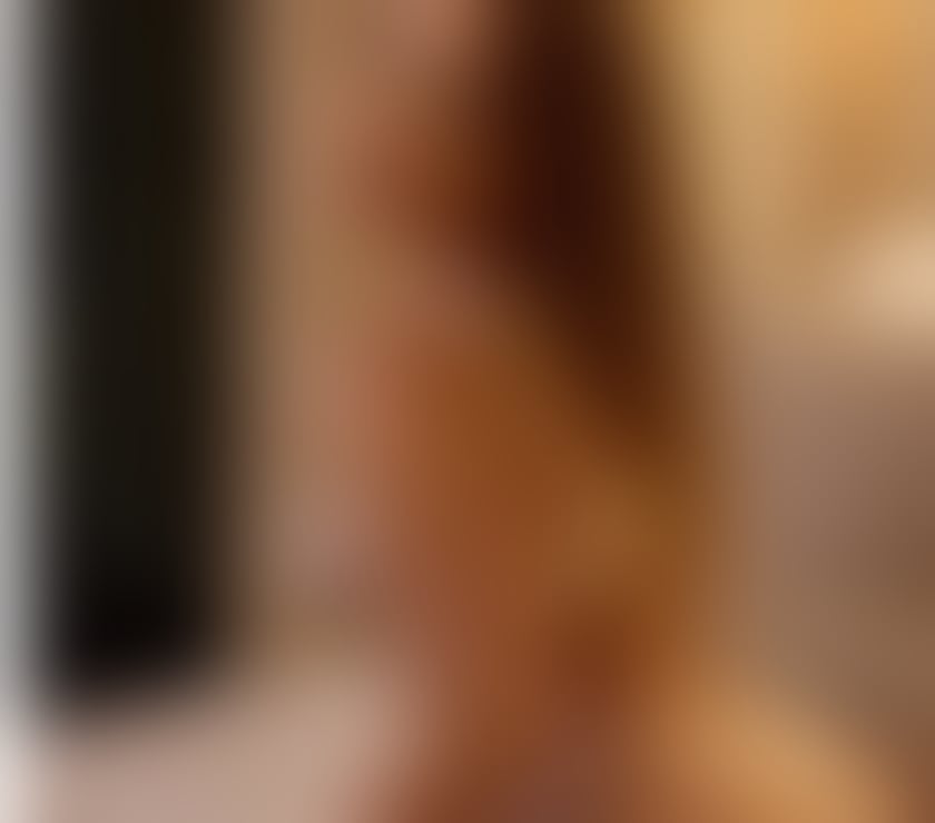 Escorts South West London Earls Court - South West London - Photos for 💋Blonde Bombshell ready to PARTYYY 🎉🍾🥂