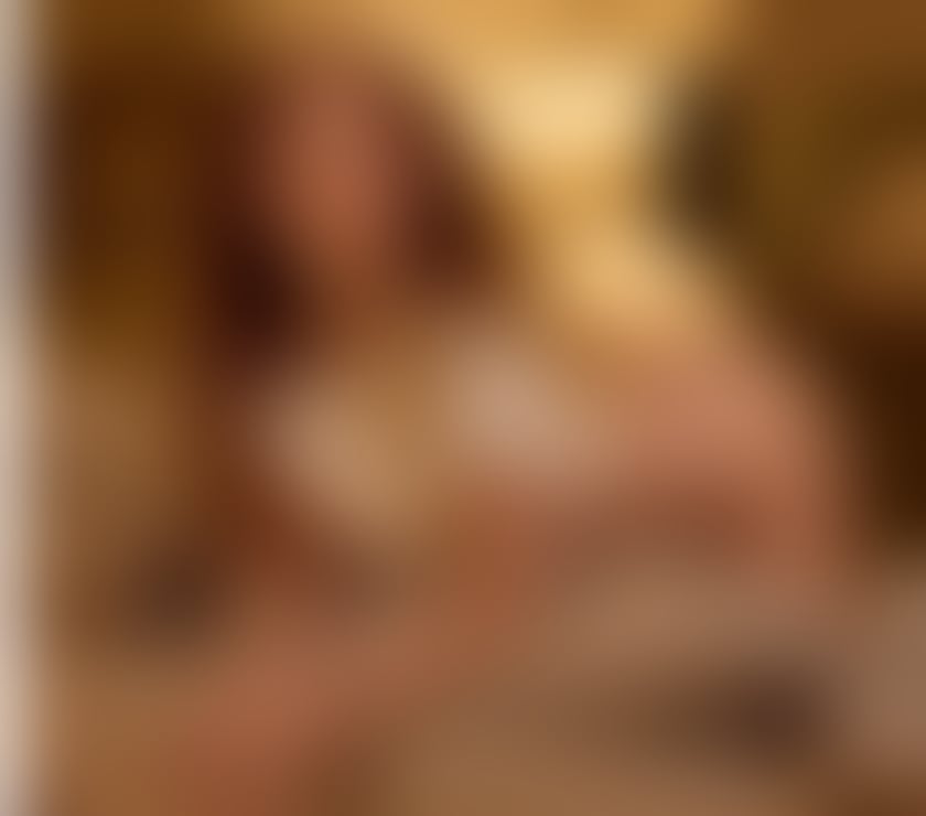 Escorts South West London Earls Court - South West London - Photos for 💋Blonde Bombshell ready to PARTYYY 🎉🍾🥂