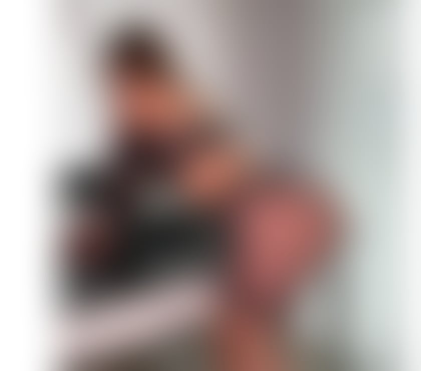  Escorts Wakefield City Centre Wakefield - Photos for HOT HOT XX REAL GIRL