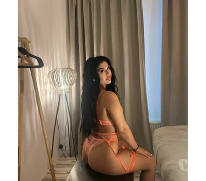 Escorts and Massages Dudley Town Centre Dudley - Photos for Miruna❤️❤️CALL ME💋