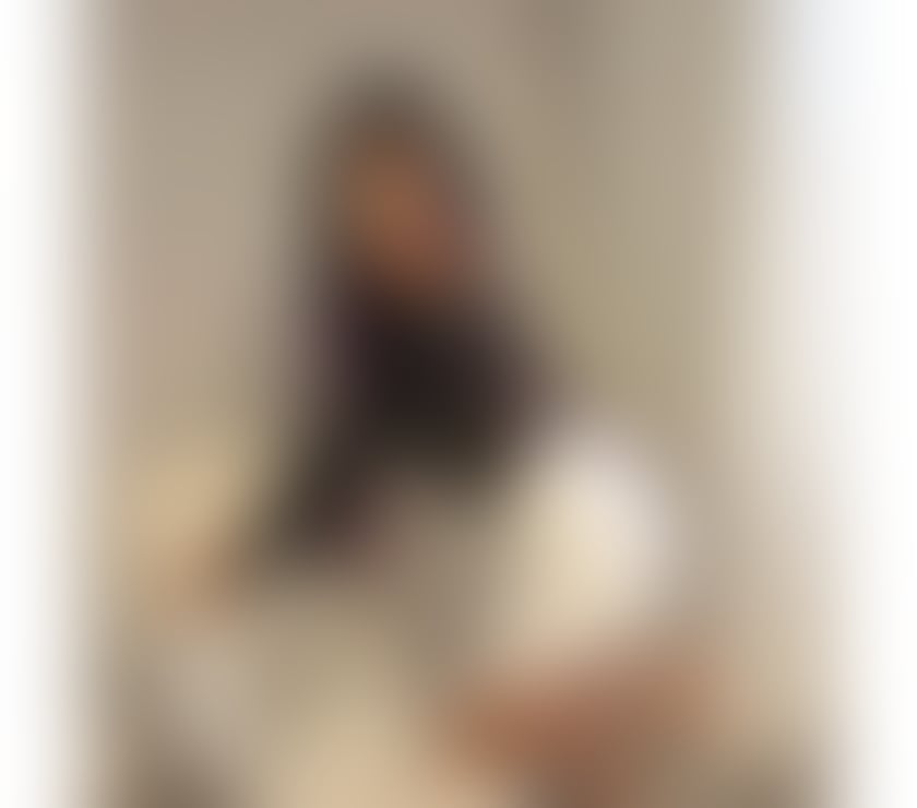 Hi I’m Rebecca incall outcall party lady