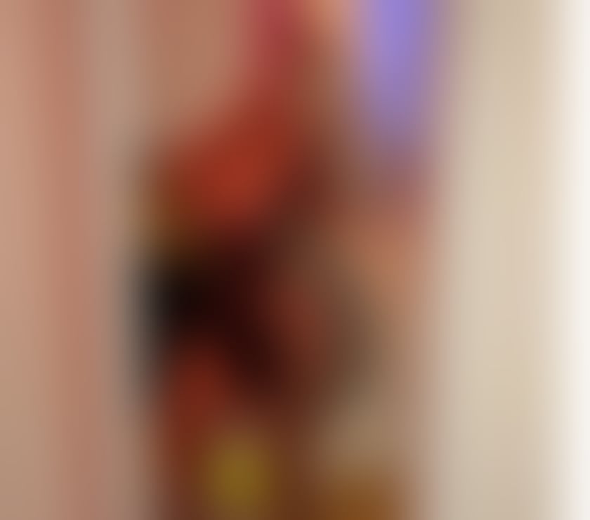 Escorts East London Newham - Photos for English curvy Jodie