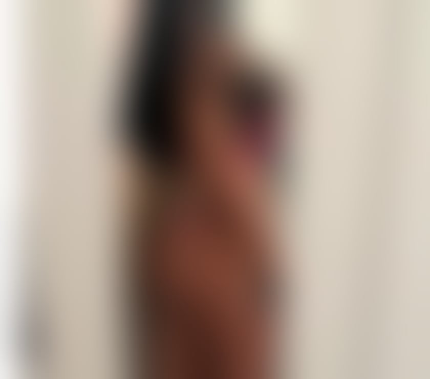 Escorts Blackfriars Station - London - Photos for Rebecca Tantric massage therapist & bodywork specialist
