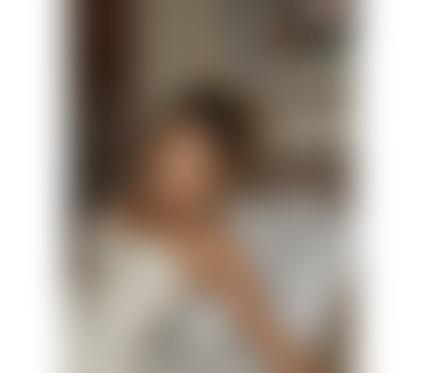 Escorts Merseyside Liverpool - Photos for magnetic, unforgettable.🥰