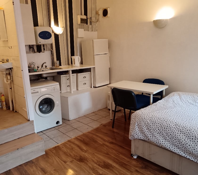 Property to Rent North London Hornsey - North London - Photos for studio flat to let @ N8 9BE furnished Hornsey available now